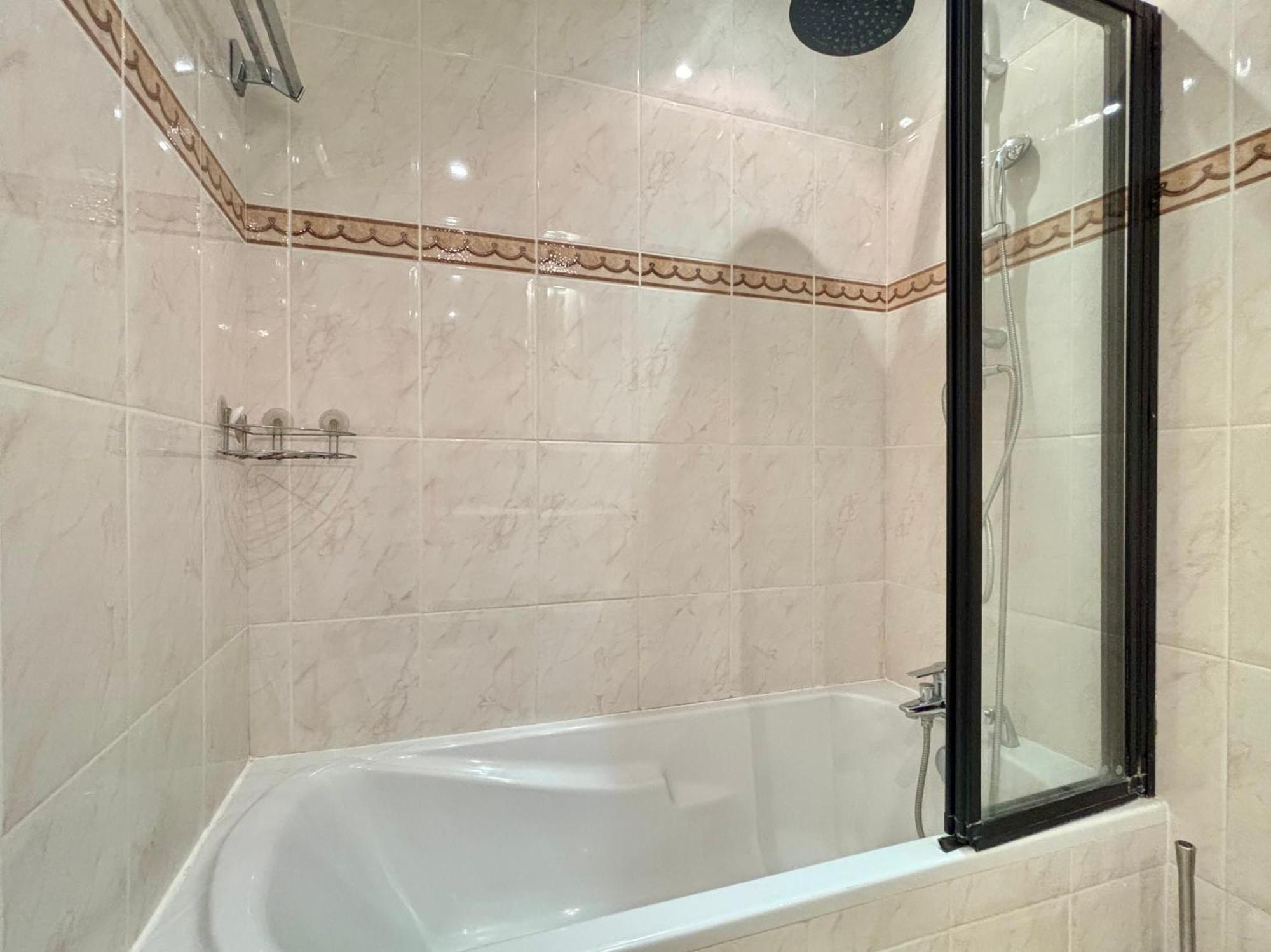 Somptueux 3 Pieces Vue Sur Piscine Vila Mandelieu Exterior foto